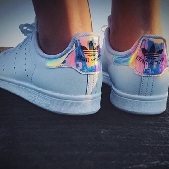stan smith iridescent